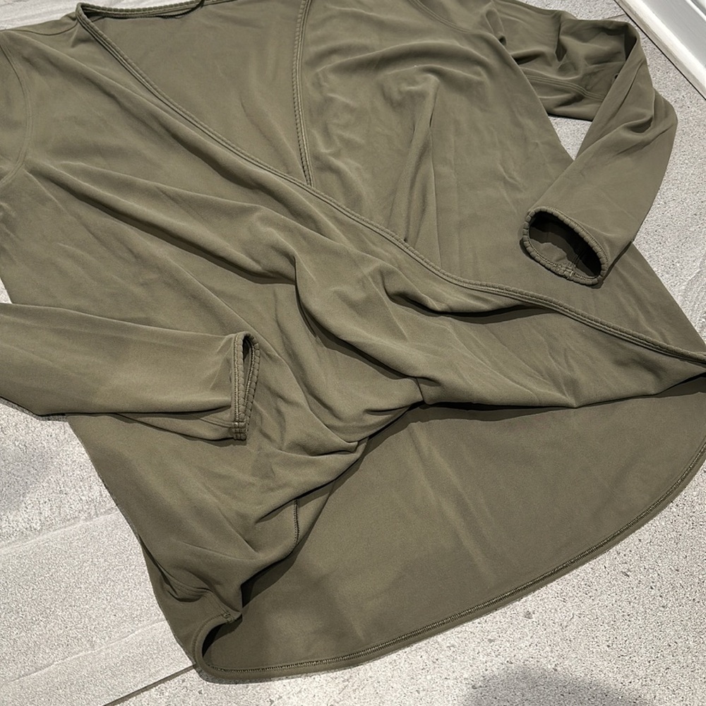Lululemon Sage Cross Over Top - Picture 6 of 8